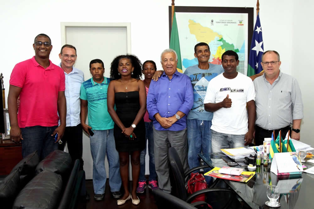 Governador de Sergipe recebe lideranças do Movimento Luta por Moradia (Foto: André Moreira/ASN)