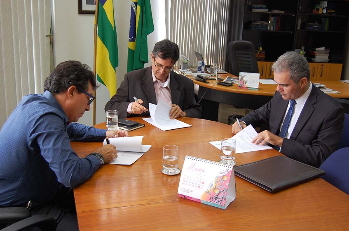 Sefaz/Sergipe e TCU assinam convênio para subsidiar fiscalizações que envolvam sonegação de tributos (Foto: Sefaz/SE)