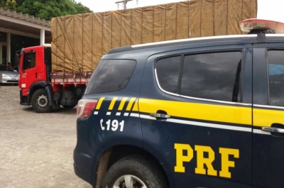 O condutor, de 53 anos, foi detido e encaminhado à Delegacia (Foto: PRF/SE)