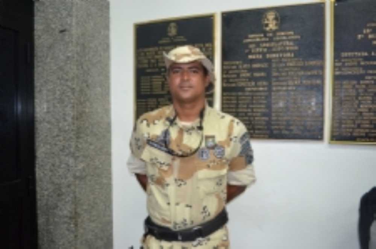 Capitão Oliveira comandante do Pelotão de Caatinga da PMSE (Foto: Divulgação PEPAC)