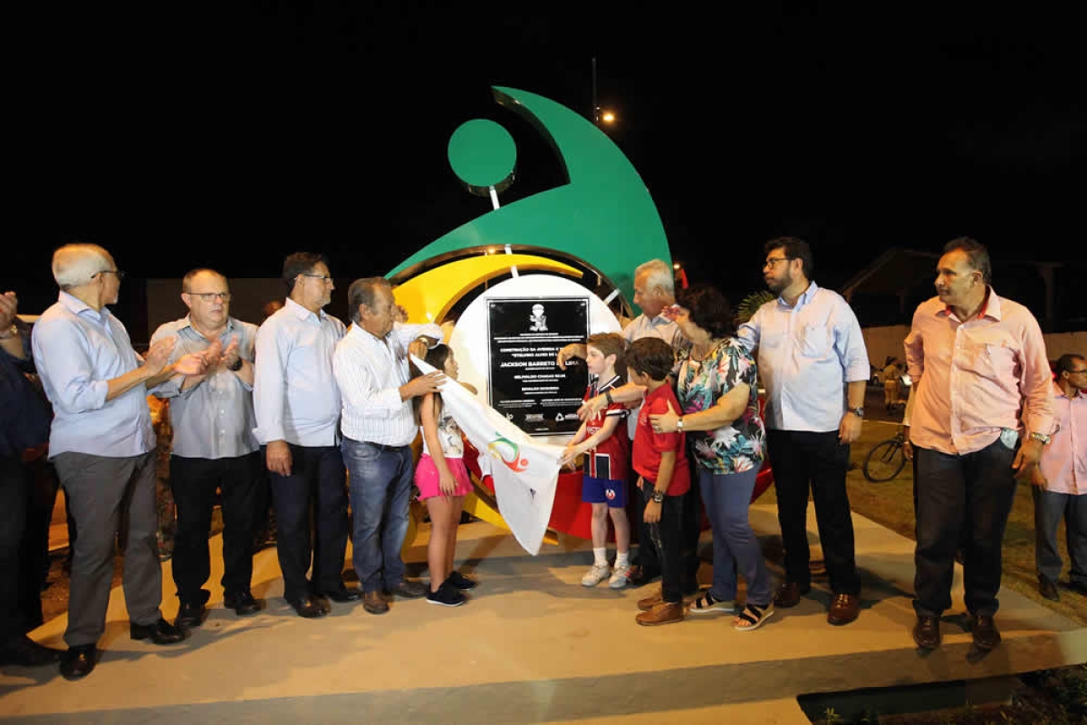 "Quando a gente pensa numa obra, pensa no que ela pode produzir para melhorar a vida das pessoas", diz Jackson Barreto (Foto: André Moreira/ASN)