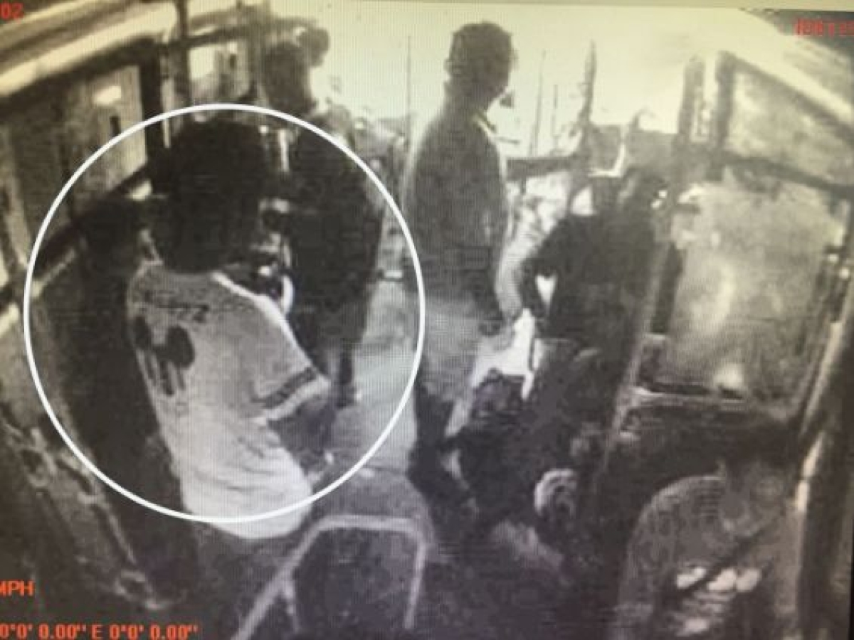 Polícia divulga imagens dos acusados de efetuar disparos contra policial em ônibus coletivo (Foto: SSP/SE)