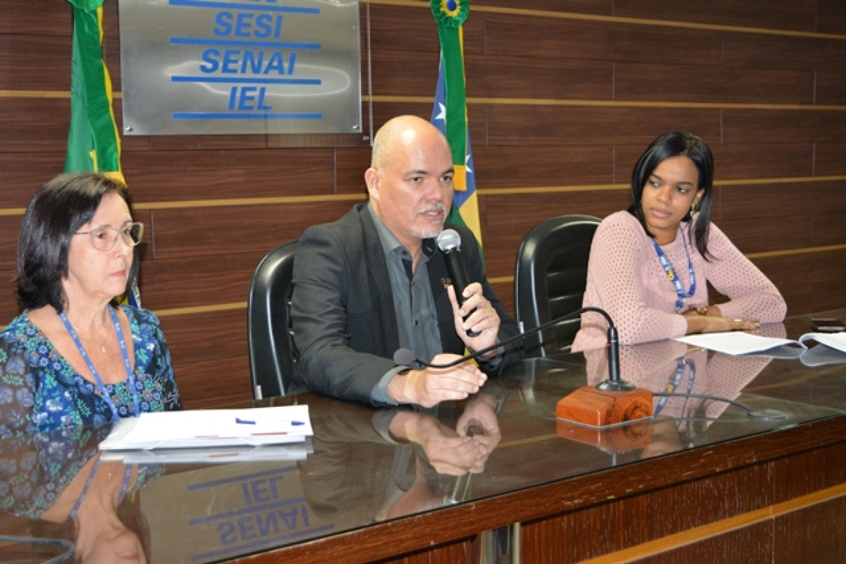 �?rgão Delegado do Inmetro reuniu ceramistas para esclarecer sobre o início das fiscalizações de tijolos em Sergipe (Foto: ITPS/SE)