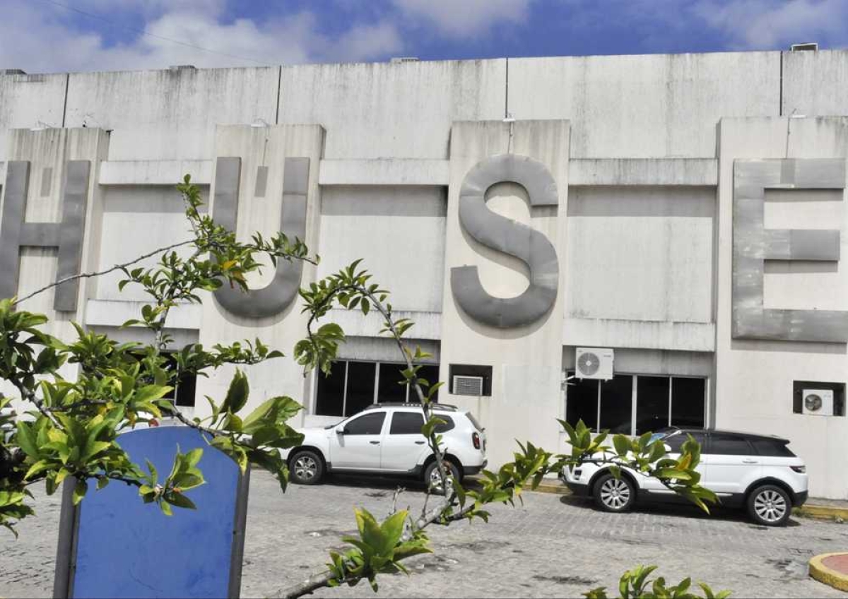 Centro de Nefrologia Intra Hospitalar do Huse inicia atendimento e recebe visita do CRM e VSM (Foto: SES/SE)