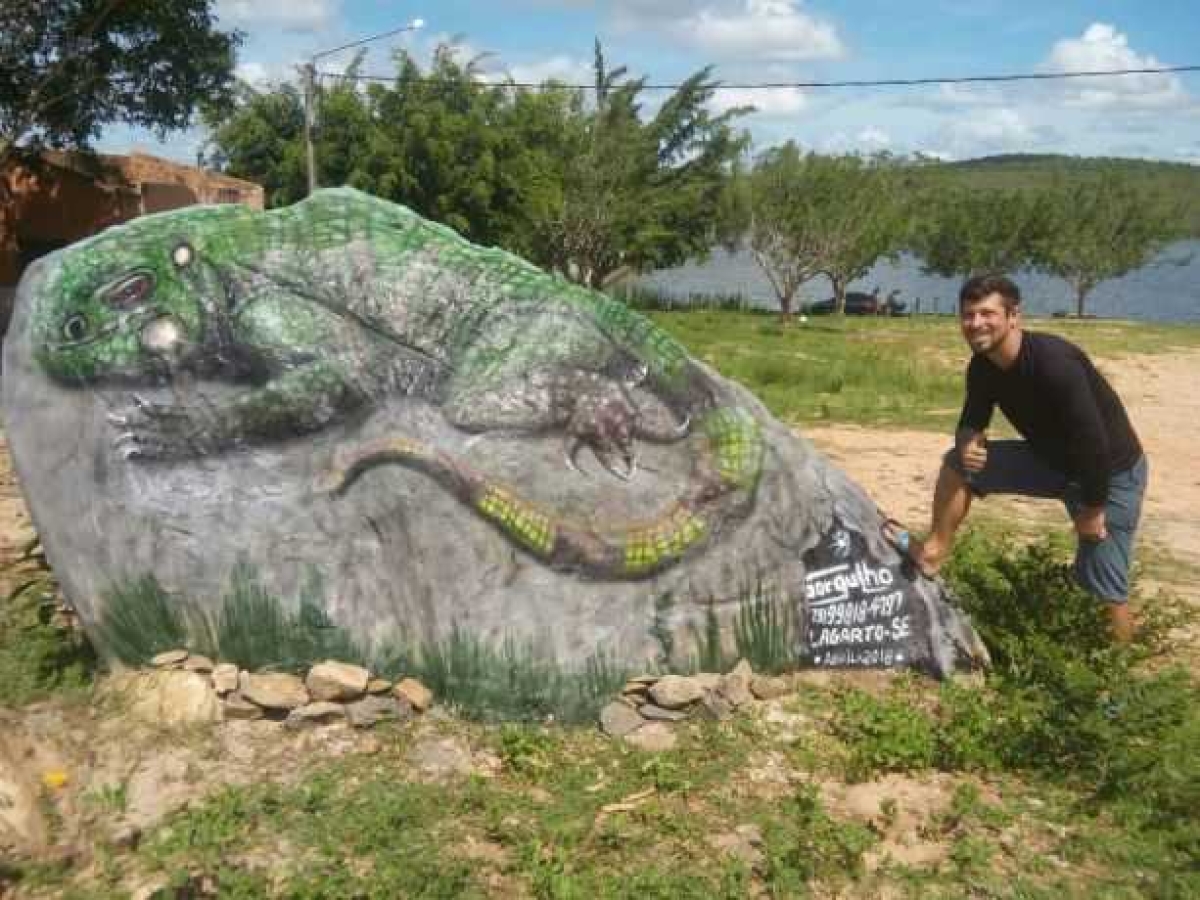 Artista faz pintura em 3D na barragem de Lagarto em homenagem aos 138 anos do município (Foto: Lagarto Como Eu Vejo)