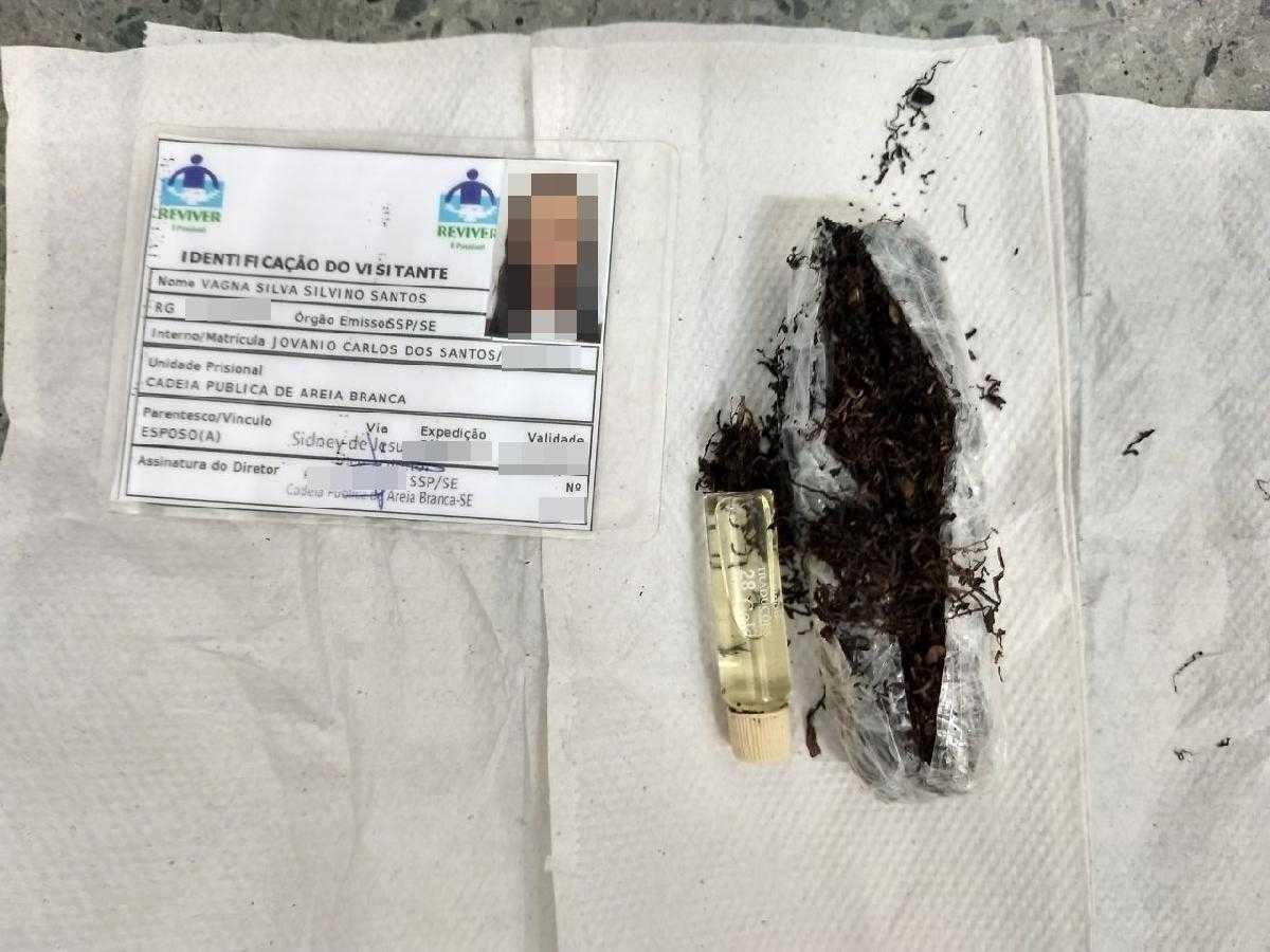 Mulheres são presas com drogas e documentos falsos em unidades prisionais (Foto: Sejuc/SE)