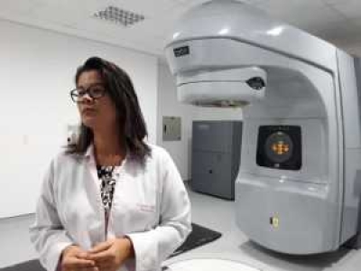 25 pacientes oncológicos já realizam tratamento no novo acelerador linear do Huse (Foto: SES/SE)