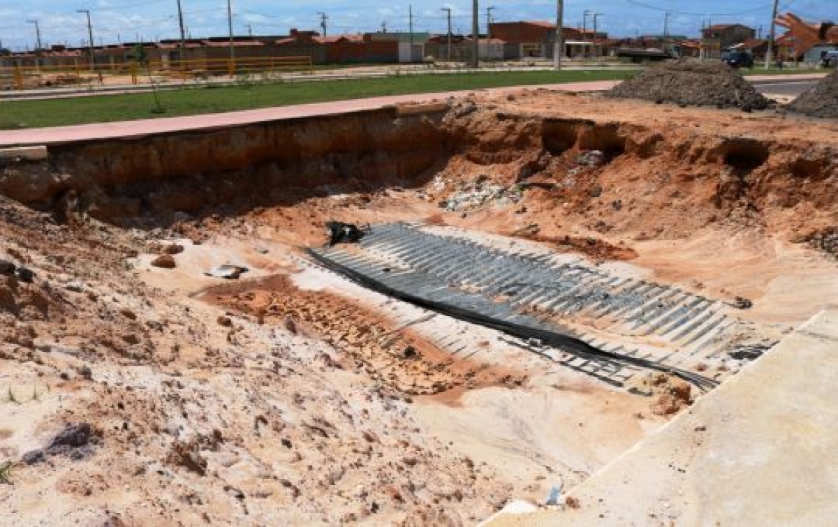 Pontilhão do 17 de Março será interditado nesta terça, 24/4 (Foto: SMTT/Aracaju)