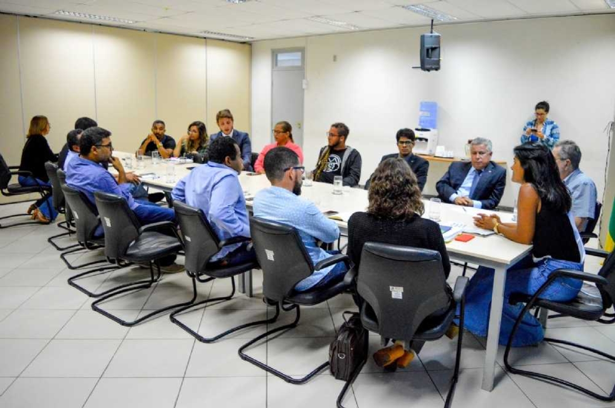 PMA e famílias se reuniram nessa segunda-feira, 7 (Foto: Danilo França)