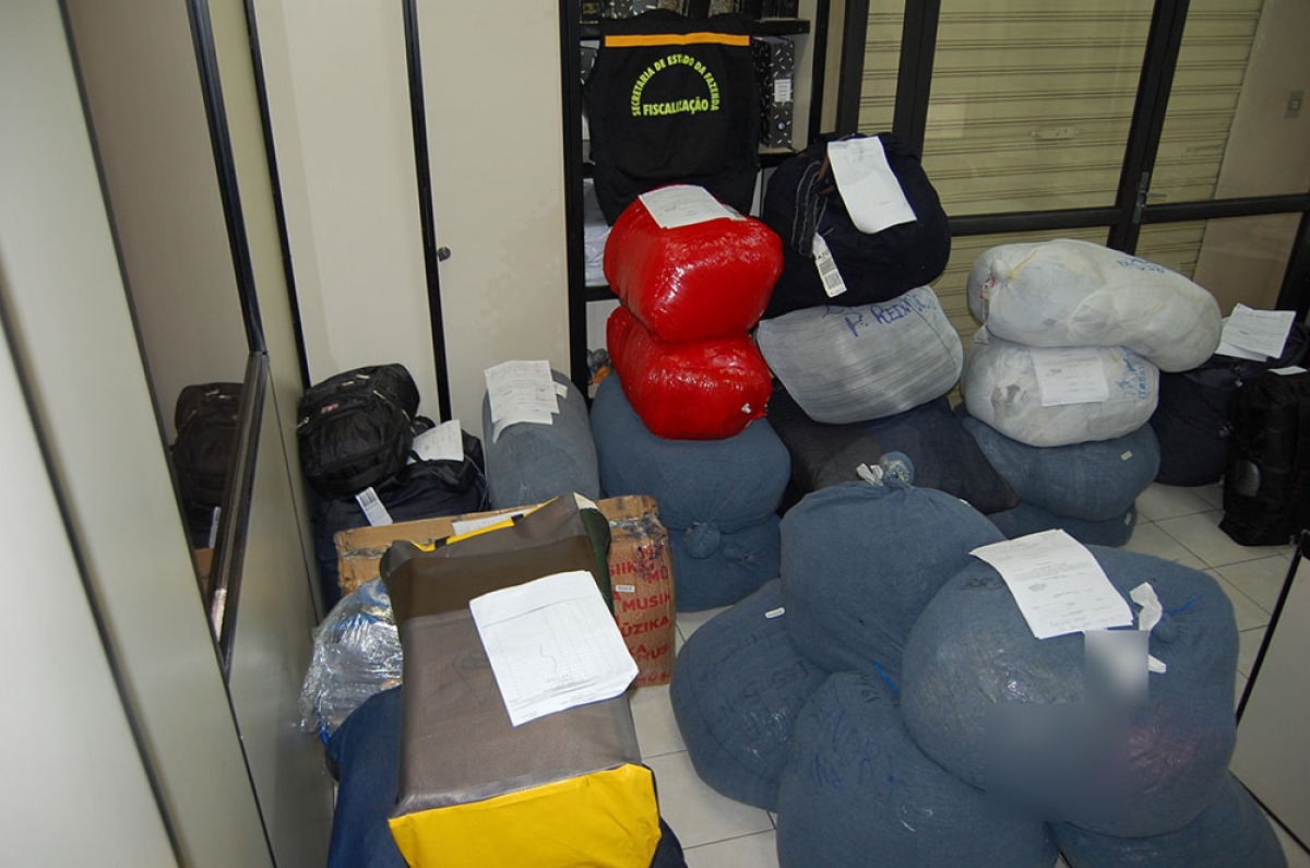 Operação da Sefaz/Sergipe no aeroporto de Aracaju apreende mercadorias sem nota fiscal avaliadas em mais de R$ 200 mil (Foto: Sefaz/SE)