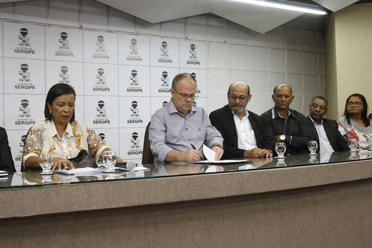 Governador de Sergipe cria grupo executivo que apresentará proposta para permanência da Fafen (Foto: Victor Ribeiro/ASN)