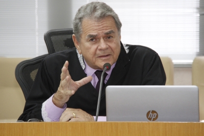 Conselheiro Carlos Alberto Sobral, vice-presidente do TCE/Sergipe (Foto: TCE/SE)