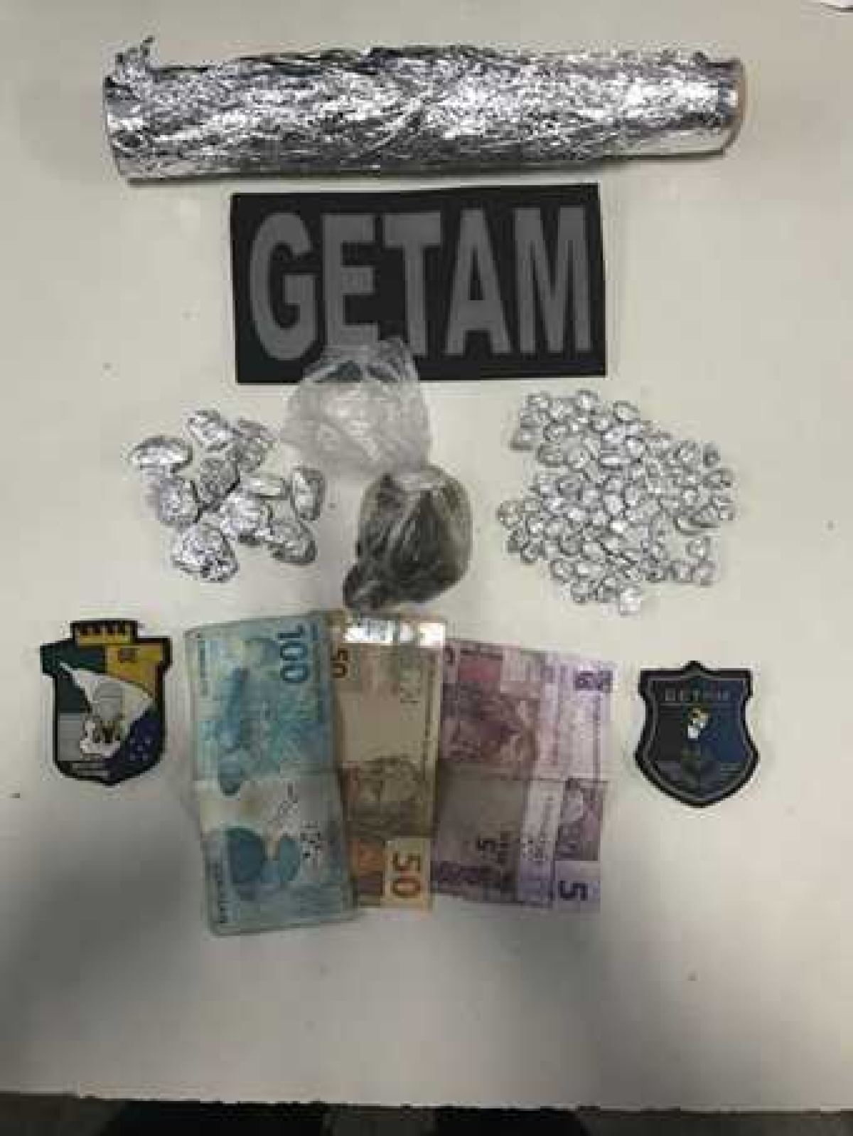 Polícia Militar apreende drogas na Grande Aracaju por meio do Getam (Foto: Assessoria PM/SE)
