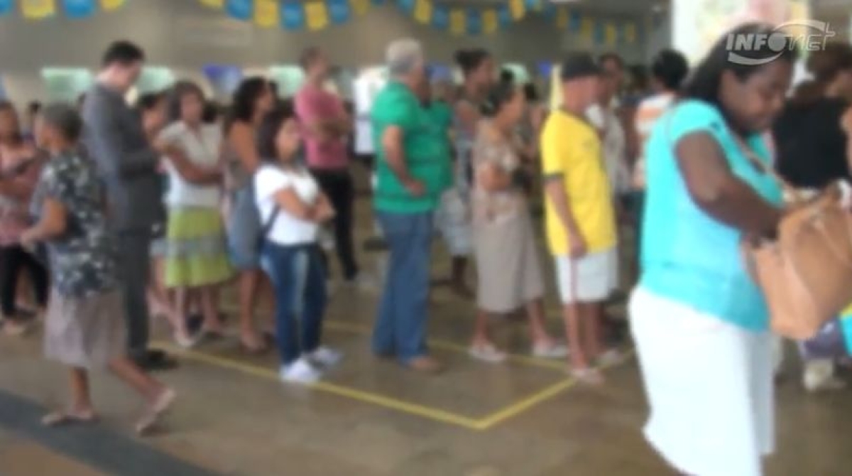 Saiba quando o cliente pode acionar a lei dos 15 minutos  (Imagem: Reprodução de vídeo/ Portal Infonet)