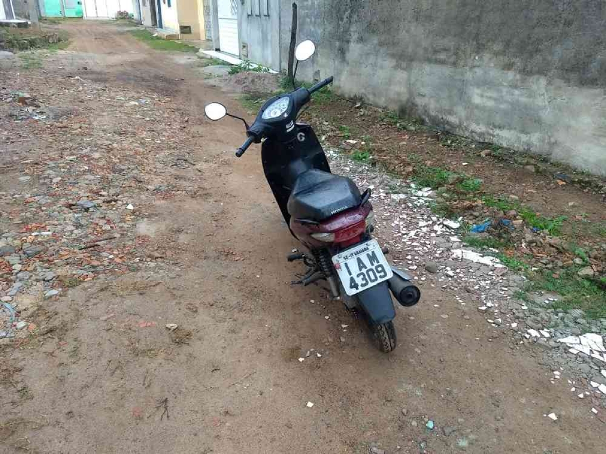 Polícia Militar recupera motocicleta com restrição de roubo na cidade de Itabaiana (Foto: Assessoria SSP/SE)