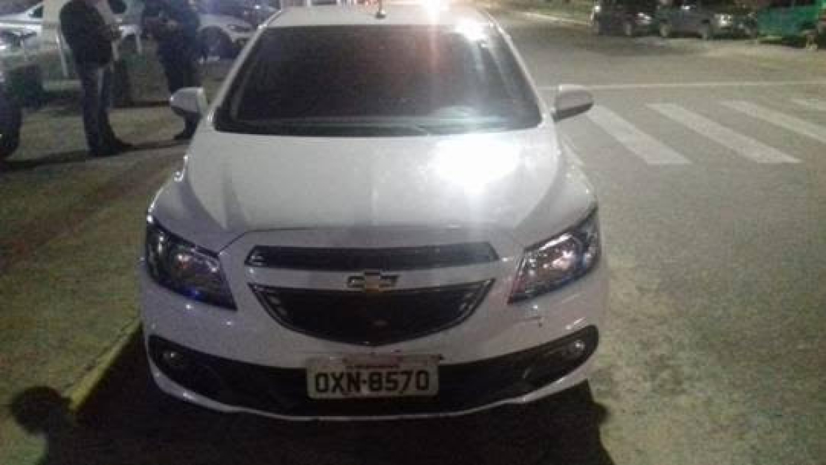 Polícia Militar recupera veículo com restrição de roubo em Socorro (Foto: Assessoria PM/SE)