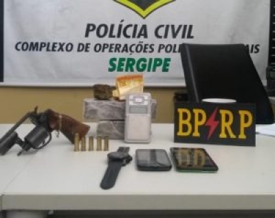 Produtos apreendidos durante a ação policial (Foto: SSP/SE)