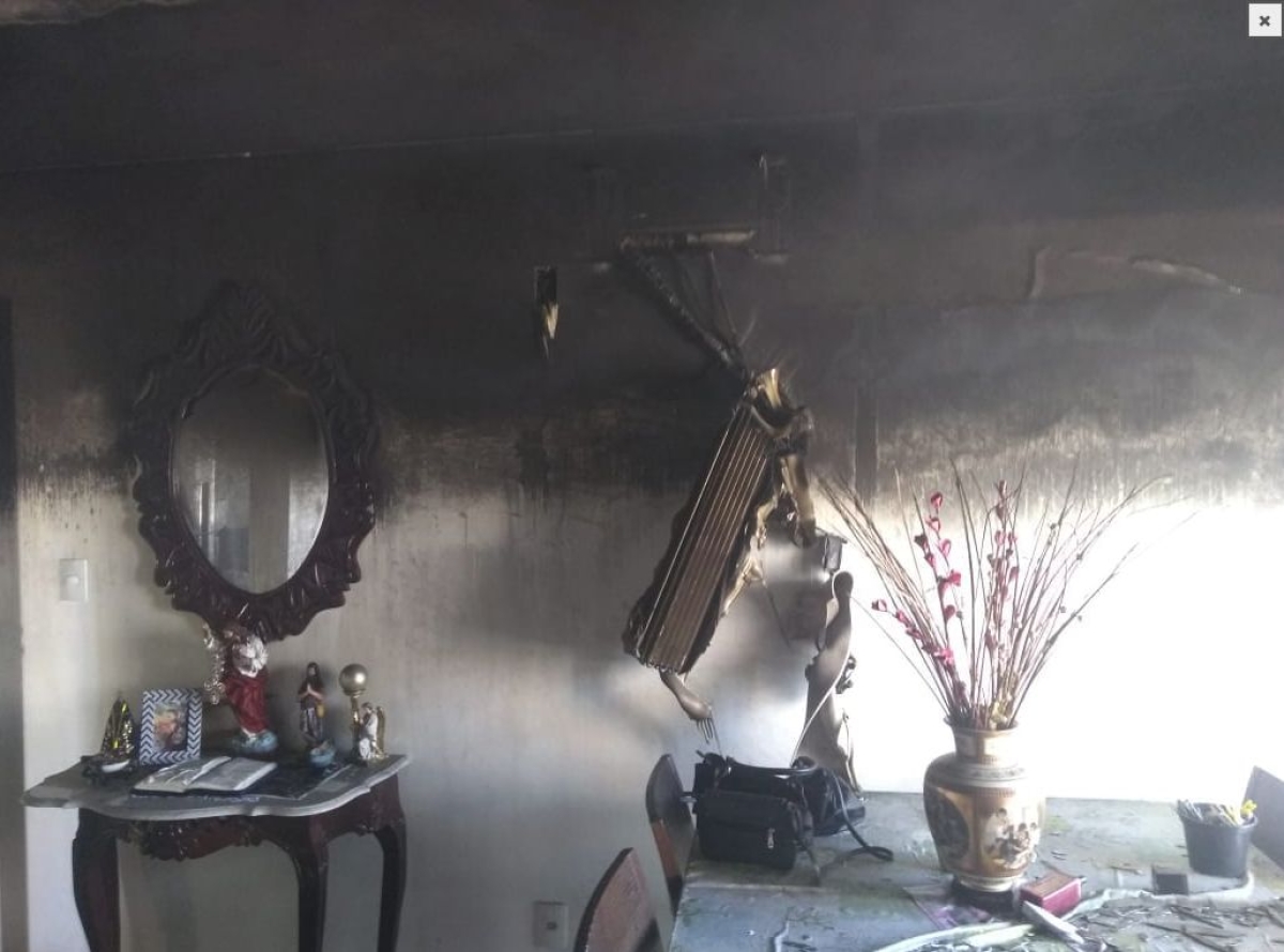 Incêndio ocorreu em apartamento do bairro Aruana (Foto: CBM/SE)