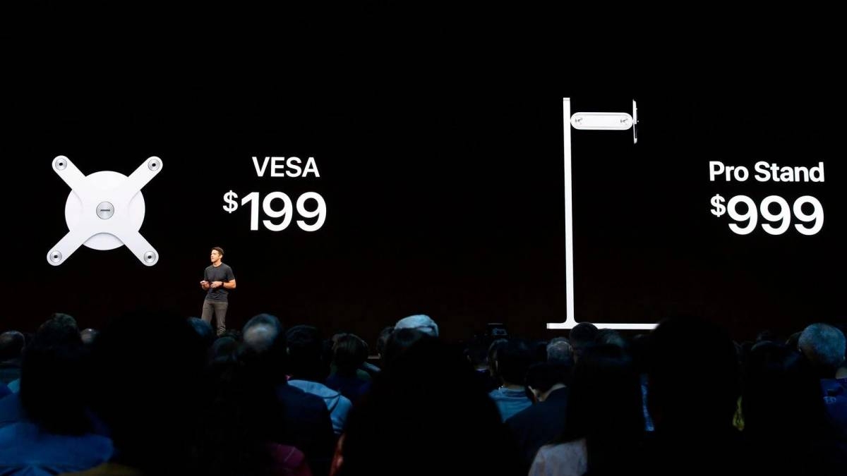A Apple revoltou todo mundo com a base de US$ 1.000 para seu monitor (Foto: Reprodução)