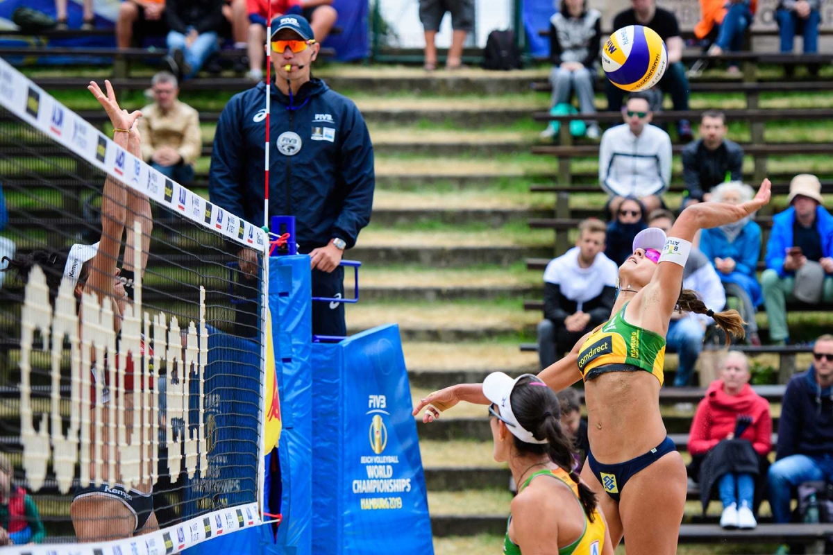 Brasil avança com três duplas para as oitavas do naipe feminino (Foto: CBV)