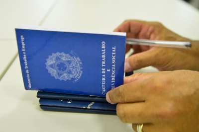 Governo tem expectativa de gerar 1,8 milhão de empregos com programa (Foto ilustrativa: Marcello Casal/ Arquivo Agência Brasil)