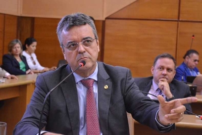 Luciano Pimentel aborda venda de ações do Banese (Foto: Edu Almeida/ Assessoria Luciano Pimentel)