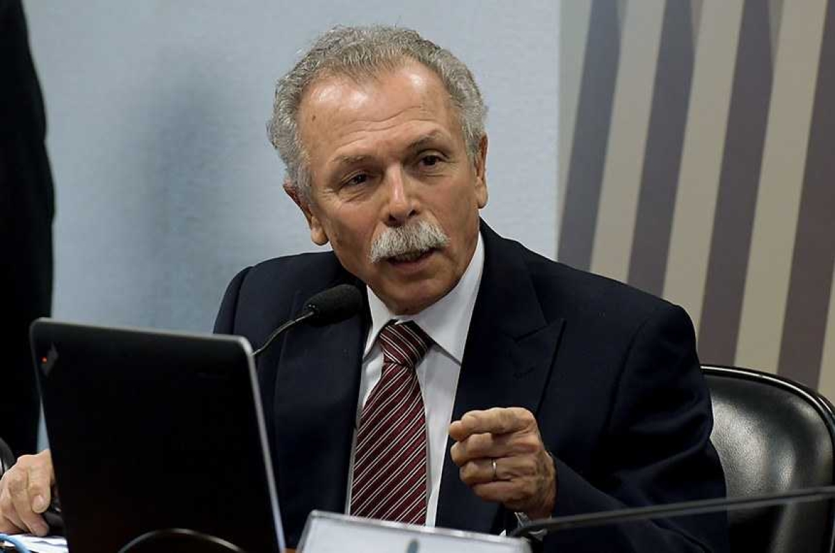 O professor Ricardo Galvão foi ouvido em audiência pública pela Comissão de Meio Ambiente
 (Foto: Waldemir Barreto/ Agência Senado)