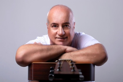 The Maupi (Maurício Pimentel) lança "Influências" nesta sexta-feira, 20/8 (Foto: Divulgação) The Maupi (Maurício Pimentel) lança "Influências" nesta sexta-feira, 20/8 (Foto: Divulgação)
