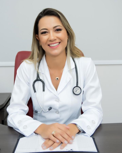 Mariela Cometki, infectologista cooperada Unimed Sergipe (Foto: Assessoria Unimed Sergipe/ AG�? - Comunicação Estratégica)