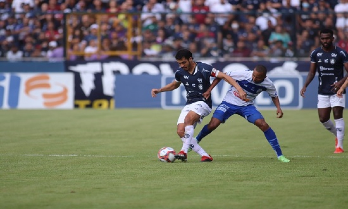 Remo e Confiança não saíram do zero durante os 90 minutos (Foto: Samara Miranda/ Remo)