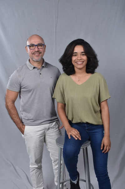 Professor �?zio Déda e a estudante Nayara Silva de Oliveira - Foto: Asscom Unit
