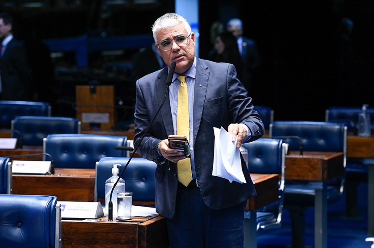 Girão apresentou voto de repúdio contra o presidente Lula por receber Maduro em Brasília - Foto: 
Jefferson Rudy | Agência Senado