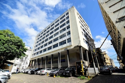 Sefaz Salvador abre processo seletivo com 60 vagas de nível superior - Foto: Sefaz Salvador