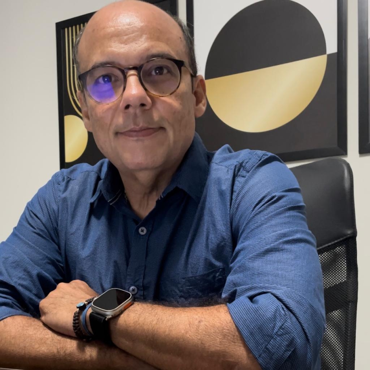 Coordenador operacional do curso de Direito da Universidade Tiradentes (Unit), campus Itabaiana, Raimundo Giovanni, explica as causas e consequências da biopirataria e garimpo no Brasil - Foto: Asscom Unit