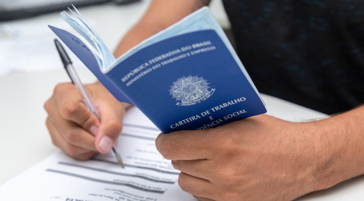 Seteem divulga a oferta de 84 vagas de emprego - Foto: Igor Matias