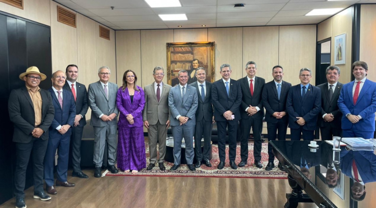 Governo de Sergipe e Governo Federal assinam edital de licitação para construção da ponte Neópolis-Penedo - Foto: Secom Governo de Sergipe