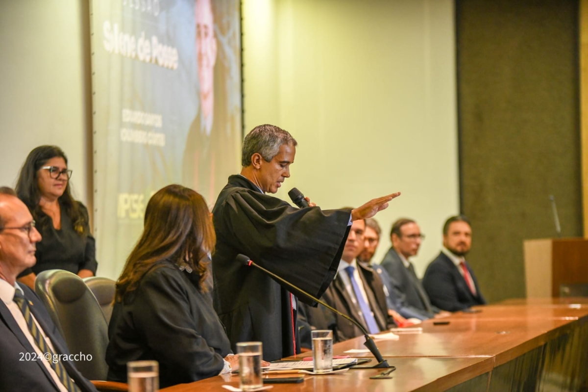 Eduardo Côrtes é empossado procurador-geral de contas do Estado de Sergipe - Foto: Igor Gracho�?? | TCE Sergipe