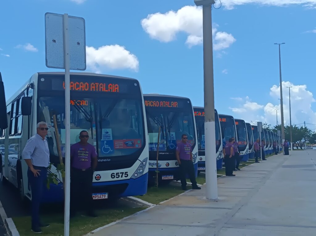 Vinte novos ônibus são entregues à população da Grande Aracaju - Foto: Setransp Aracaju
