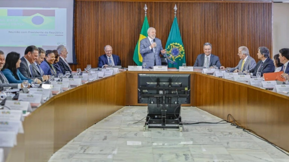 Lula em reunião com ministros - Foto: Ricardo Stuckert | PR