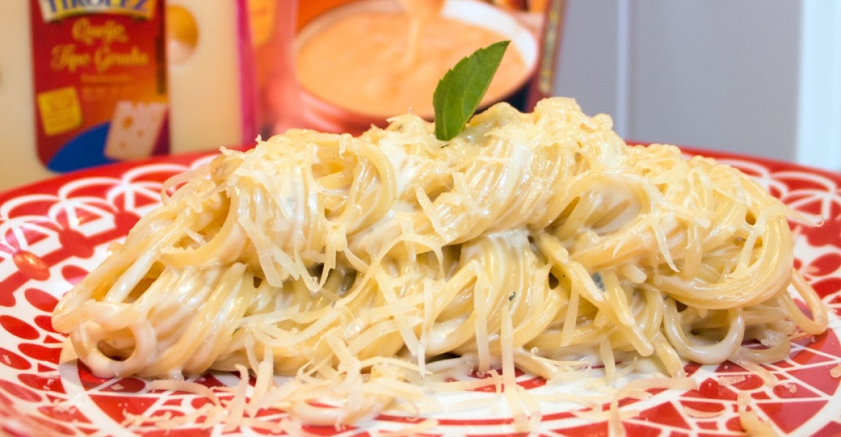 Macarrão ao molho de queijos Fondue Queijo Azul e Gouda - Foto: Divulgação/Marca Tirolez

