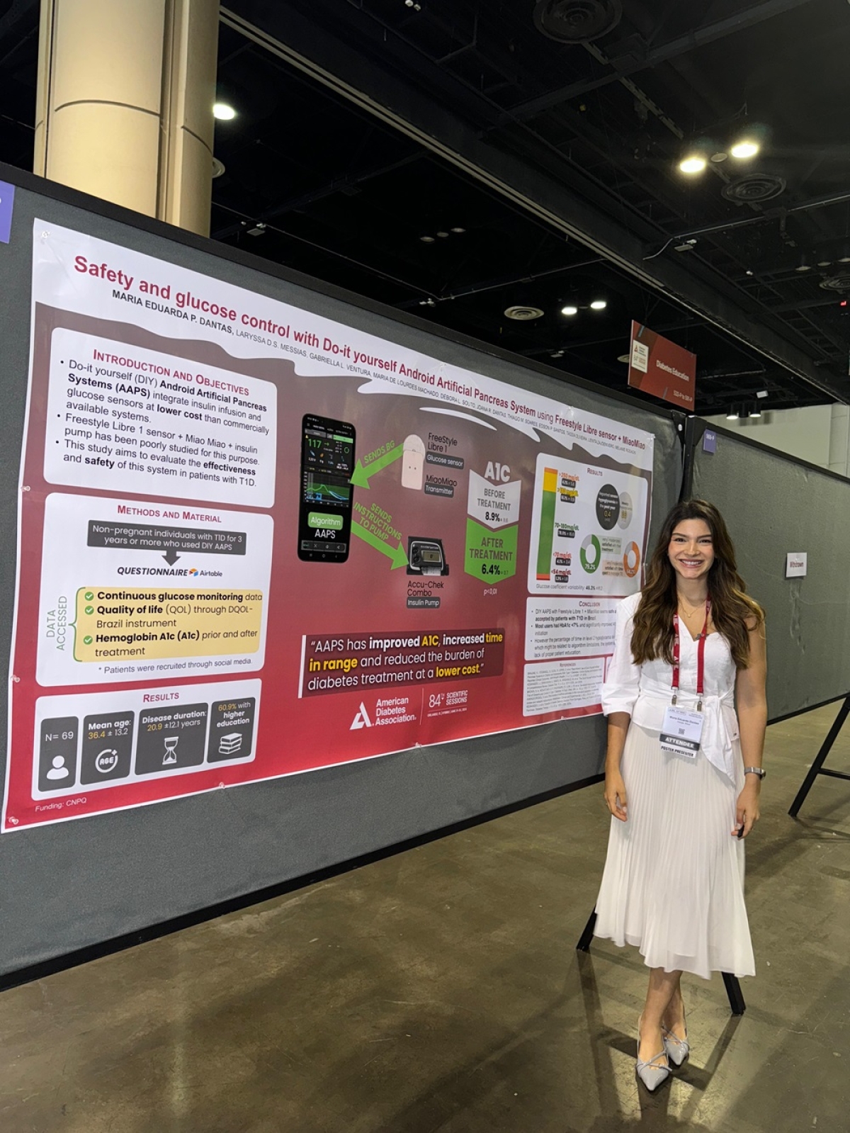 A estudante de Medicina Maria Eduarda Dantas, da Unit, que apresentou um trabalho no Congresso Americano de Diabetes, em Orlando (EUA) - Foto: Acervo pessoal
