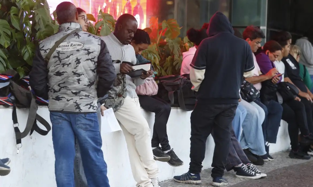 Candidatos que levaram caderno de questões do CNU serão eliminados - Foto: Paulo Pinto/Agência Brasil
