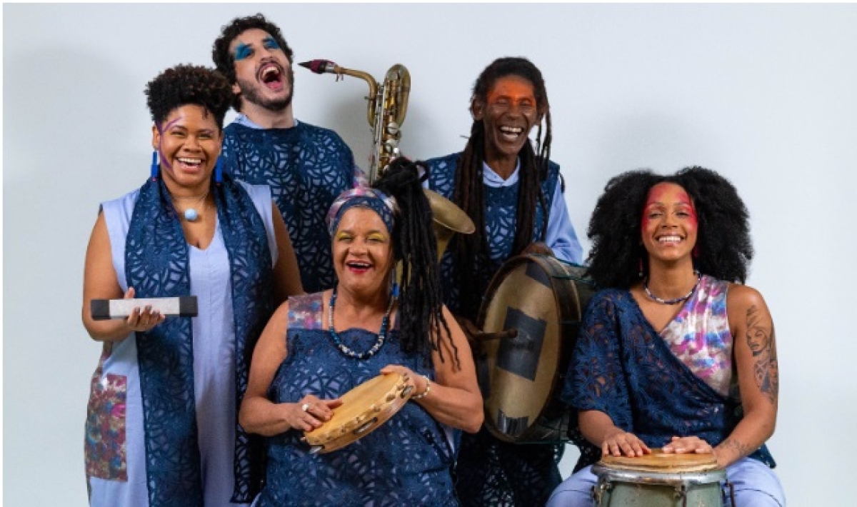 Mãe Beth de Oxum & Surama Ramos, henrique Albino - Foto: Divulgação
