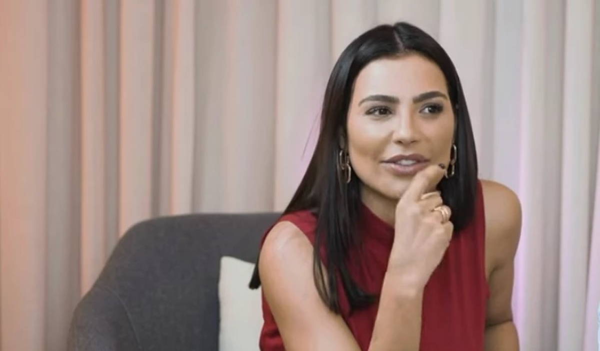 Cíntia Chagas - Foto: Reprodução/ Print de vídeo YouTube Cíntia Chagas
