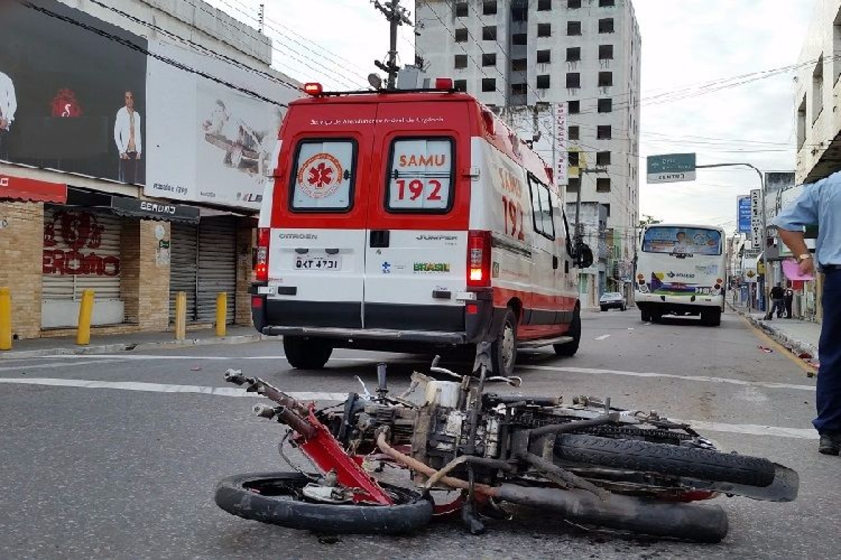 Sa�de explica a diferen�a entre servi�os do Samu e do SRIHA (Foto: Ricardo Pinho)