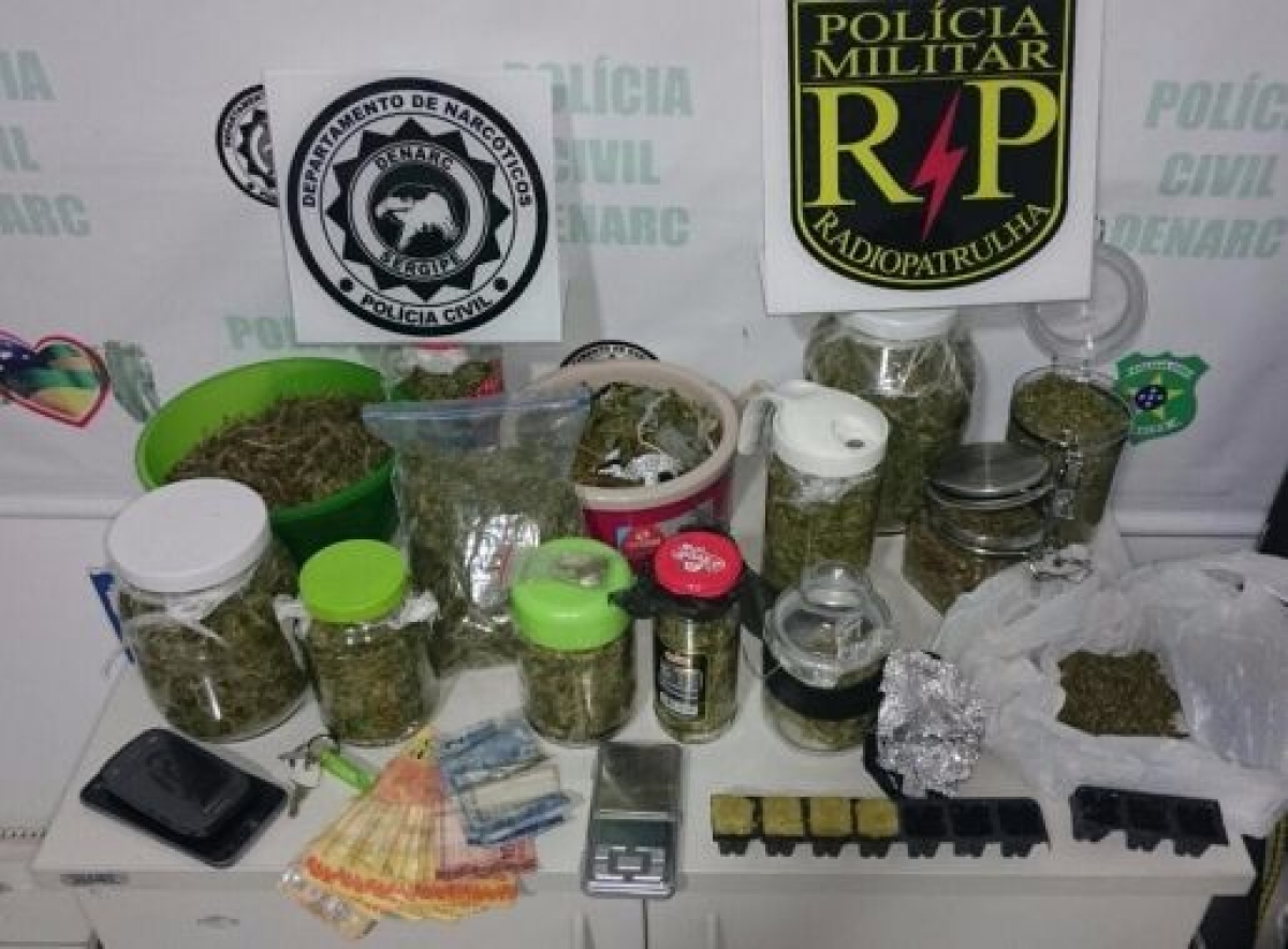 Pol�cia desmonta produ��o de maconha no Santa Maria (Foto: SSP/SE)