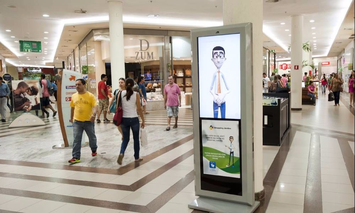 Coco do Vale e Tetra Pak promovem oficina de Reciclagem no Shopping Jardins (Foto: Latina PR)