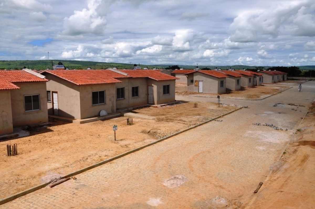 Iniciativa busca garantir aos sergipanos elementos essenciais de servi�os urbanos a fim de que seus lares tenham condi��es dignas de habitabilidade (Foto: Jorge Reis/Seinfra/SE)