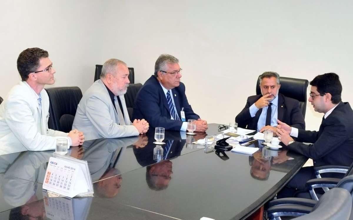 MP/Sergipe e Conselho Regional de Fisioterapia firmam parceria institucional para atua��o conjunta (Foto: Celene Moraes/MP/SE)