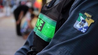 Pol�cia impede linchamento de tr�s jovens ap�s assalto no Jos� Conrado de Ara�jo (Foto: SSP/SE)